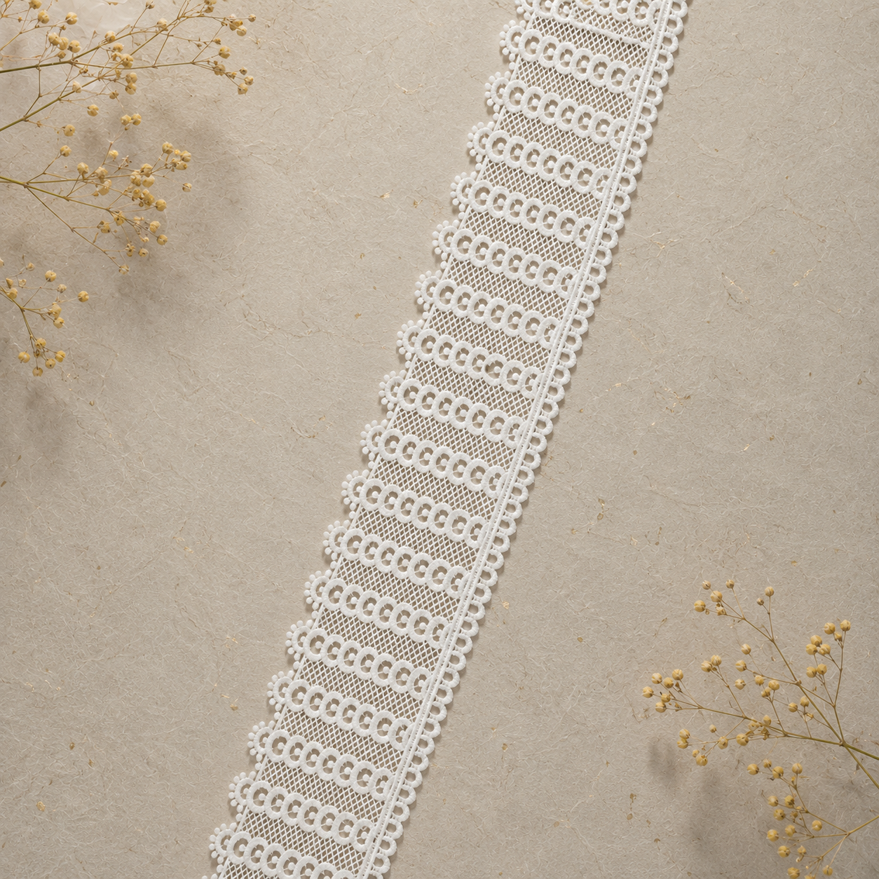 Premium Dryable White Geometric Embroidered Lace Border – Designer Cotton Cutwork Lace for Kurtis, Dresses & DIY Fashion
